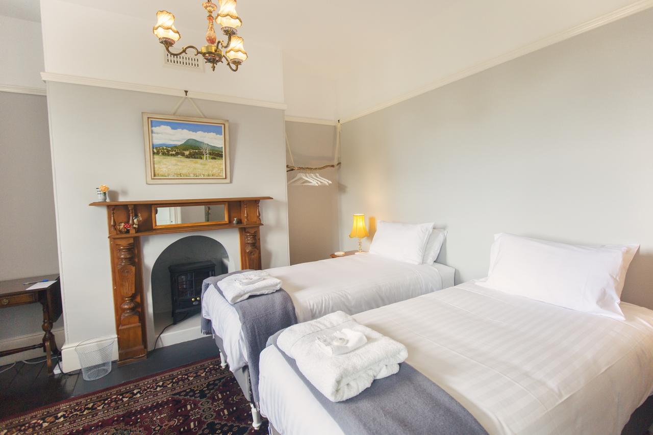 บอสโคเบล ออฟ แทสมาเนีย Bed & Breakfast อัลเวอร์สโตน ภายนอก รูปภาพ