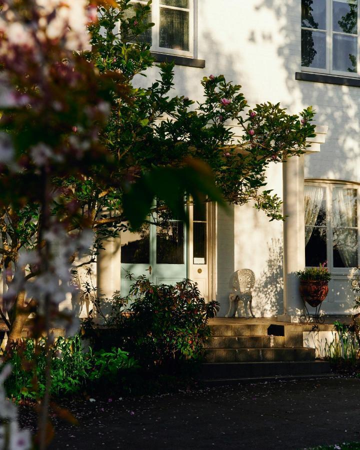 บอสโคเบล ออฟ แทสมาเนีย Bed & Breakfast อัลเวอร์สโตน ภายนอก รูปภาพ