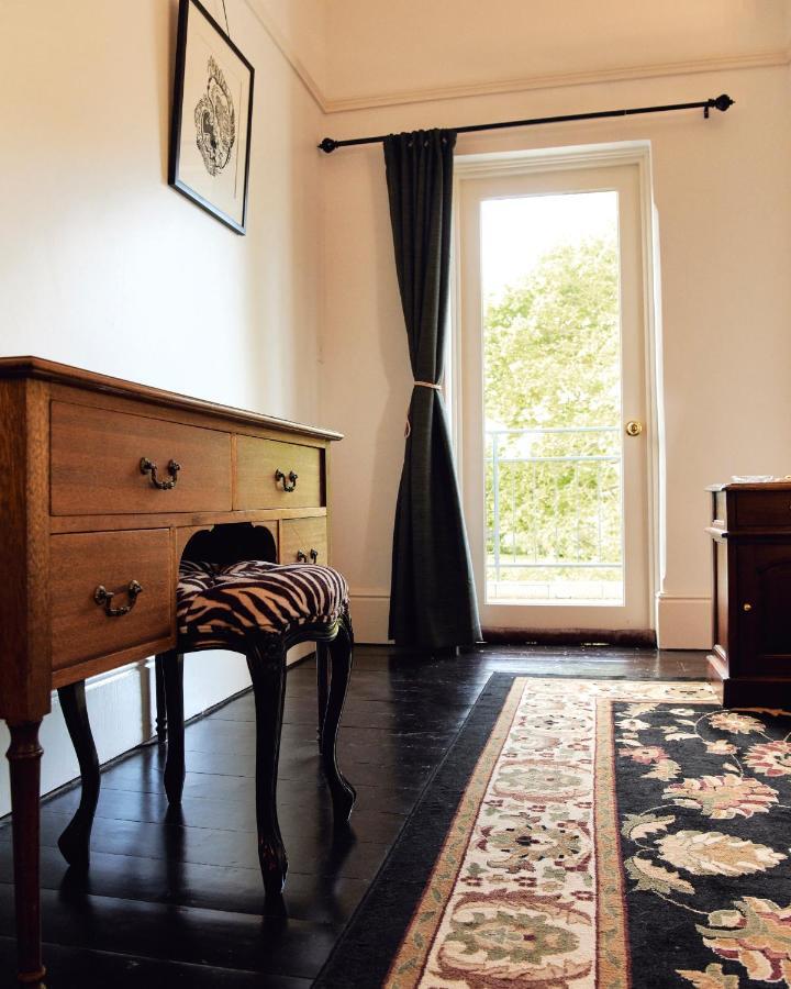 บอสโคเบล ออฟ แทสมาเนีย Bed & Breakfast อัลเวอร์สโตน ภายนอก รูปภาพ
